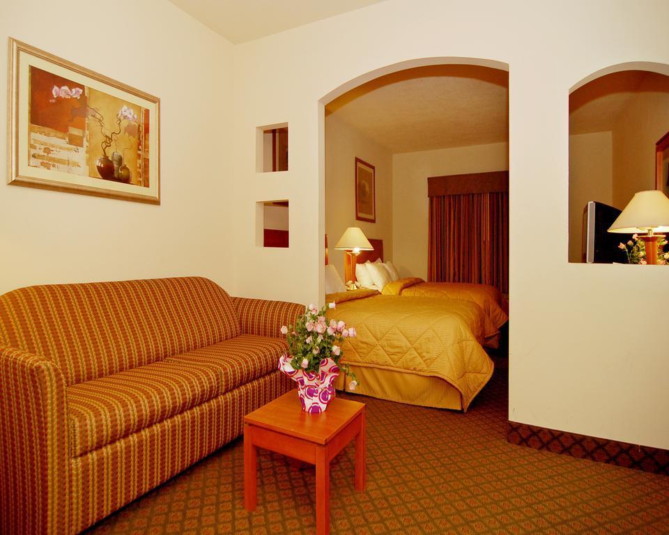 Comfort Inn & Suites Socorro Luaran gambar